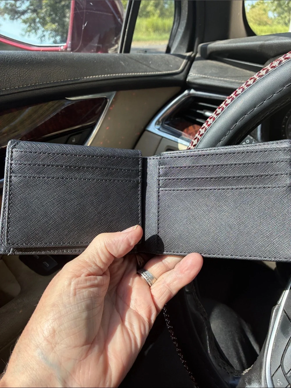 Men's Black Card Holder Wallet with Secure Snap Closure